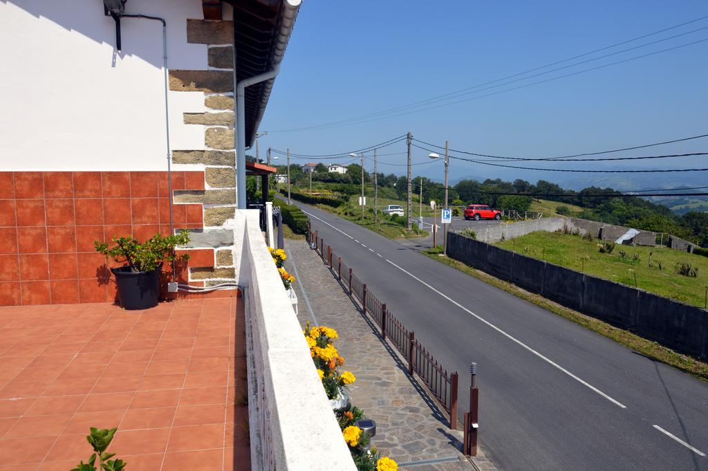 Iturritxo Landetxea Guest House San Sebastián Exterior photo